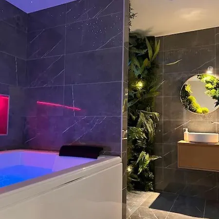 Loving Cocooning Avec Jacuzzi « la Terre » * Jujurieux